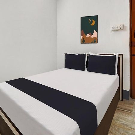 Queen D Tower - By Grands Inn Hospitality Tallākulam エクステリア 写真